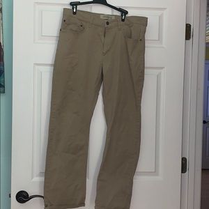 Wrangler straight fit khakis